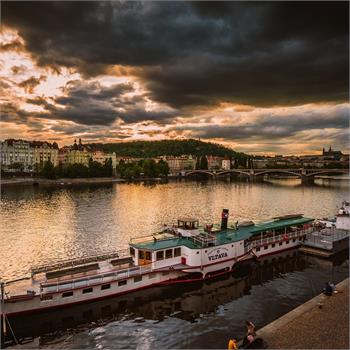 Noc literatury na parníku Vltava 2019